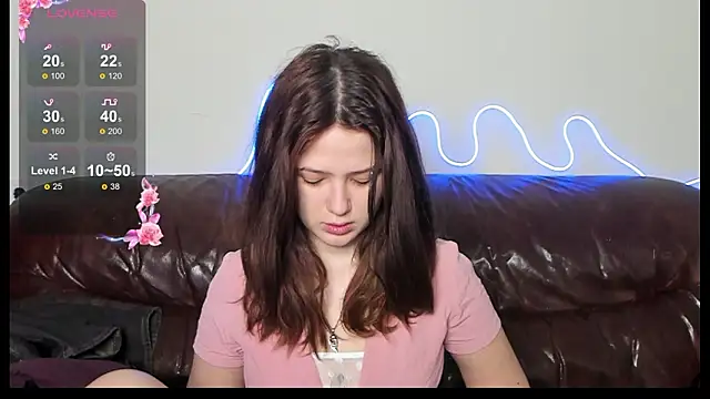 Anora Miller online show from February 19, 8:22 am