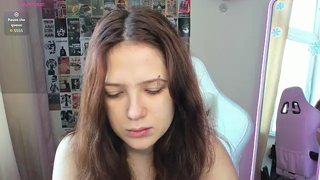 Anora Miller online show from January 15, 7:12 am