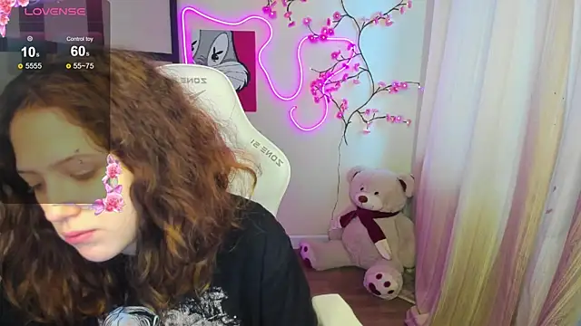 Anora Miller online show from November 23, 8:02 am