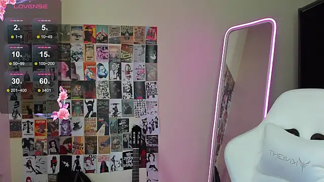 Anora Miller online show from November 30, 9:10 am