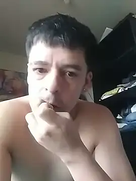 Junior 47 online show from December 22, 10:54 pm