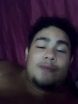 Snapshot of Hell_biy chatting on November 17, 10:41 am Hell biy online show from November 17, 10:41 am