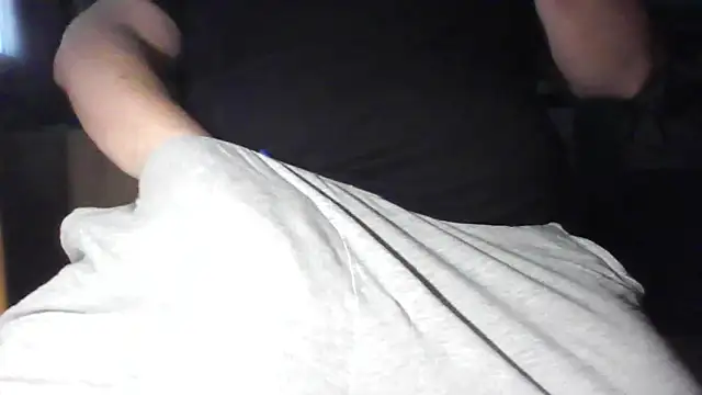 Snapshot of bigcumfrench chatting on March 2, 12:45 pm bigcumfrench online show from March 2, 12:45 pm