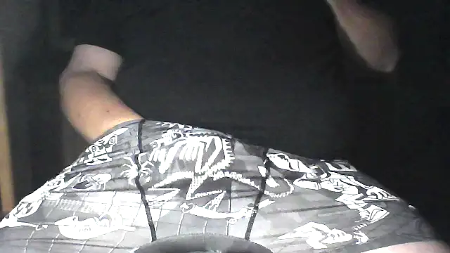 Snapshot of bigcumfrench chatting on July 25, 1:35 am bigcumfrench online show from July 25, 1:35 am