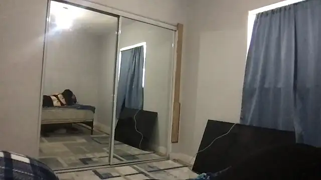 ymfg69 online show from March 23, 10:42 pm