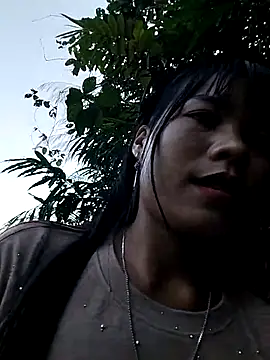 gugu0022 online show from May 25, 11:47 pm