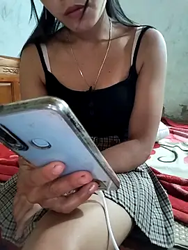 gugu0022 online show from April 13, 12:25 am