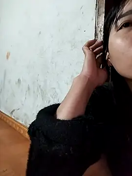 gugu0022 online show from March 14, 11:11 pm