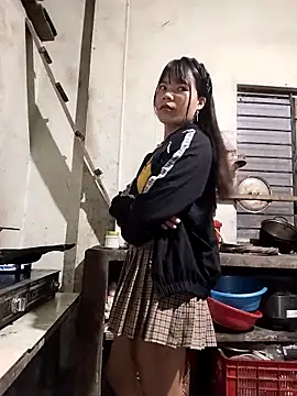 gugu0022 online show from March 29, 11:06 pm