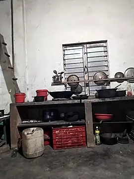 Snapshot of gugu0022 chatting on November 28, 11:38 pm gugu0022 online show from November 28, 11:38 pm