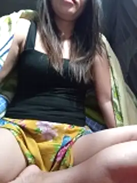 Lyly sexyy online show from April 4, 9:43 pm