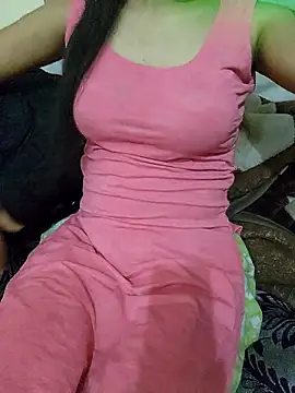 SLIMDIVAA online show from January 6, 4:22 pm