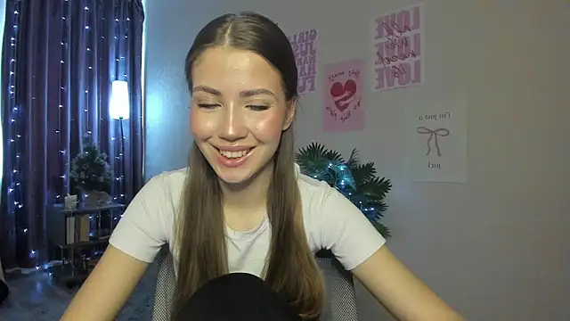 Aurora Glow21 online show from February 25, 12:16 pm