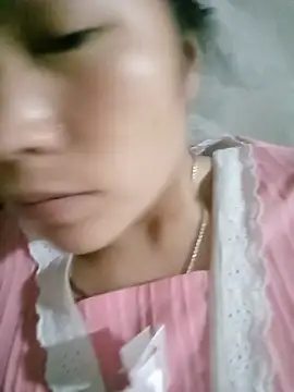 Snapshot of Micky_baby chatting on June 19, 5:41 pm Micky baby online show from June 19, 5:41 pm