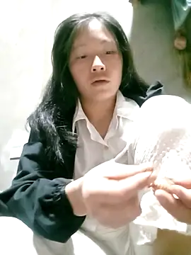 Micky baby online show from December 3, 1:21 pm