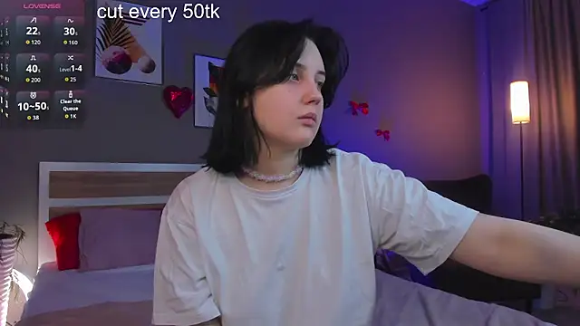 hey tessa online show from February 23, 8:09 pm