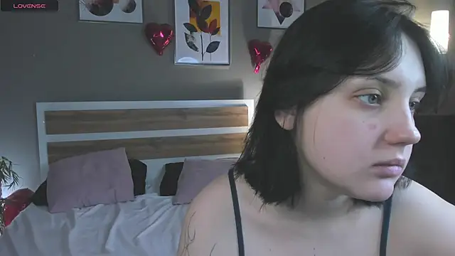 hey tessa online show from February 16, 8:18 pm