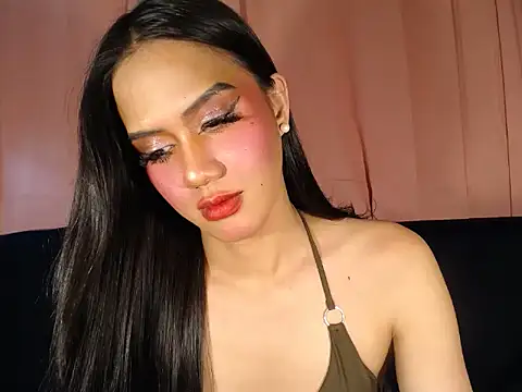 Snapshot of im_ur_wife69 chatting on January 11, 6:53 am im ur wife69 online show from January 11, 6:53 am