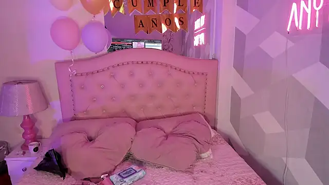 JacobRusso online show from December 14, 9:53 pm