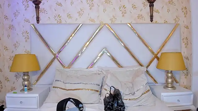 JacobRusso online show from April 4, 9:43 pm