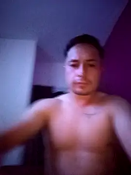 Snapshot of Al3vr chatting on November 16, 1:38 pm Al3vr online show from November 16, 1:38 pm