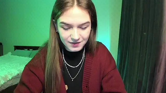 luna lust 212 online show from November 24, 7:58 pm