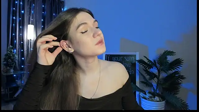 luna lust 212 online show from January 13, 4:27 am