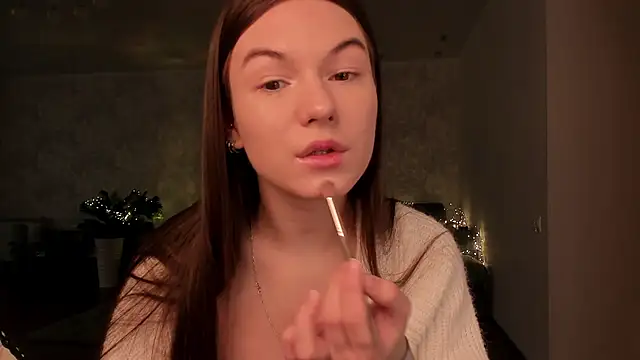 luna lust 212 online show from April 13, 4:27 am