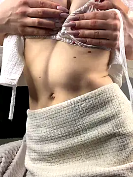 Shy Vivi online show from November 28, 2:06 pm