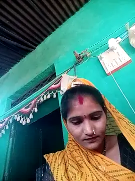 Snapshot of yanuw chatting on November 15, 9:35 am yanuw online show from November 15, 9:35 am