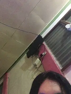 Snapshot of Pretty_moccha chatting on November 19, 12:49 pm Pretty moccha online show from November 19, 12:49 pm