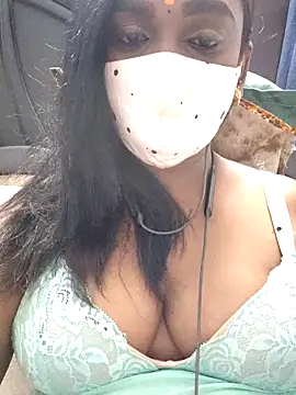 Dharshini98 online show from March 9, 8:34 pm