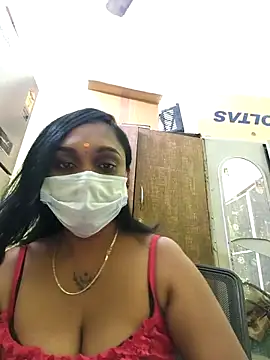 Dharshini98 online show from December 14, 1:06 pm