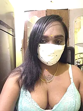 Dharshini98 online show from February 23, 11:27 pm