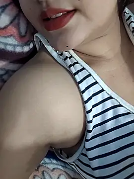 Snapshot of Cute_Ayushii chatting on June 29, 9:49 am Cute Ayushii online show from June 29, 9:49 am