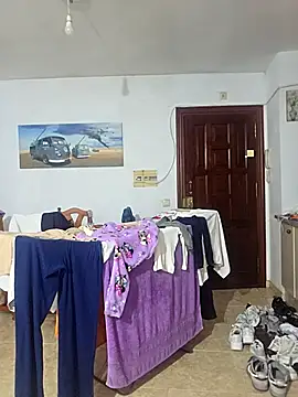 7milo online show from February 12, 7:57 pm