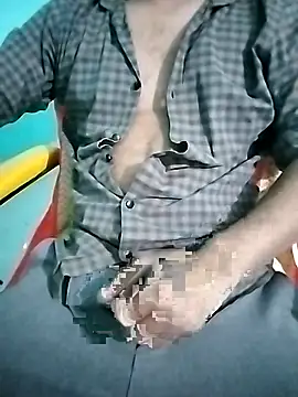 Snapshot of _Seducer chatting on November 13, 5:11 am Seducer online show from November 13, 5:11 am