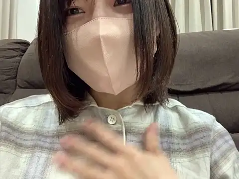 mayumichan13 online show from January 8, 8:15 pm