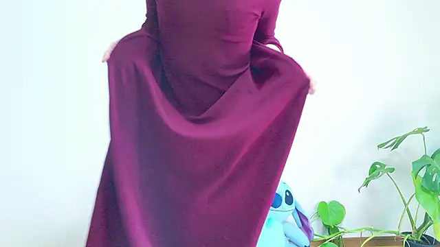 mayumichan13 online show from February 8, 5:49 am