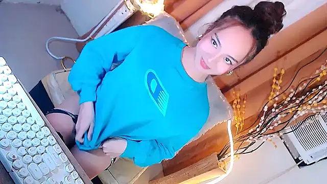 Natasha Sweetx online show from February 5, 12:23 pm