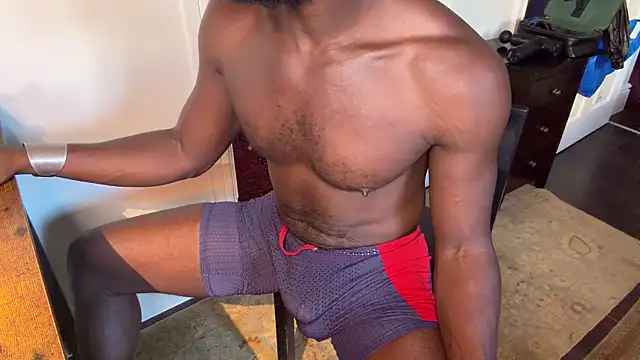 SirDaddylicious online show from July 6, 2:35 pm