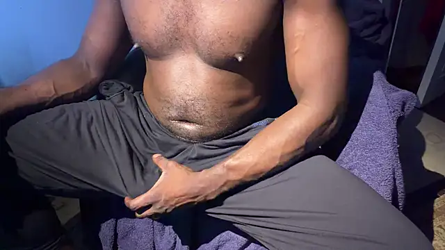 SirDaddylicious online show from May 16, 7:57 pm