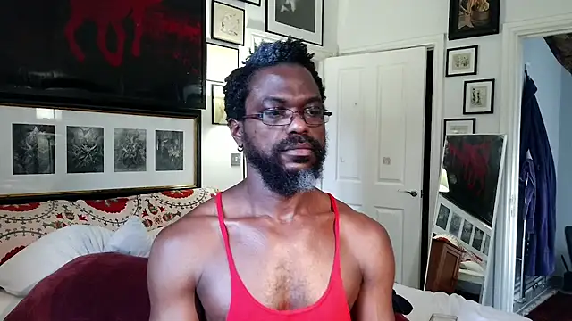 SirDaddylicious online show from February 8, 10:46 am