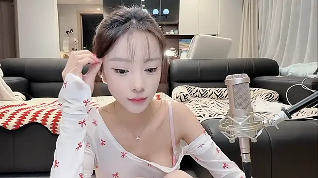 Butterbear online show from January 14, 1:04 pm