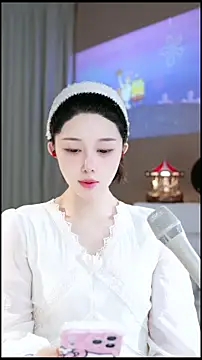 UUsweet online show from April 12, 5:00 am