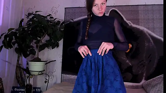 Personal Bulldozer online show from November 26, 1:44 pm