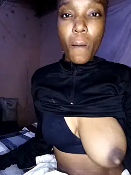 Beverlygurlx6 online show from March 22, 5:53 am