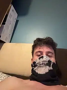 bigfatbro9 online show from April 19, 6:10 pm