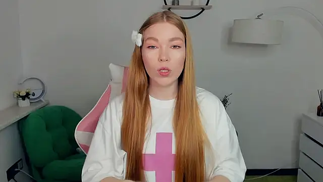 LavetaShiroma online show from November 29, 7:47 pm