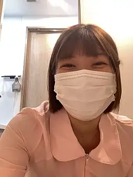 Snapshot of yun_cute chatting on November 13, 6:50 am yun cute online show from November 13, 6:50 am